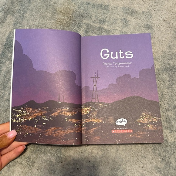 Guts - By Raina Telgemeier - Picture 3 of 5